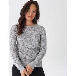 Sweter w kwiaty - Jasny szary. Szare swetry damskie House, s, w kwiaty, bez rękawów, bez kaptura. Za 59,99 zł.