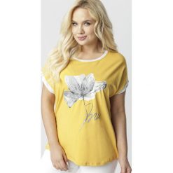 Żółta Bluzka Kleonisse. Żółte koszule damskie Born2be, xl, bez wzorów, bez kołnierzyka, bez rękawów. W wyprzedaży za 44,99 zł.