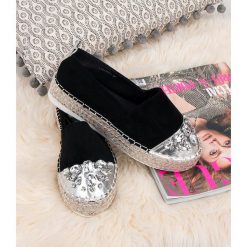 Espadryle damskie Bestelle L184 Czarne. Czarne espadryle damskie Bestelle, bez wzorów, z tworzywa sztucznego, bez obcasa. Za 99,00 zł.