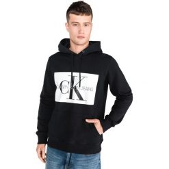 Calvin Klein Bluza Czarny. Czarne bluzy męskie Calvin Klein, xxl, z nadrukiem, z bawełny, bez kołnierzyka, bez rękawów, bez kaptura. Za 567,95 zł.