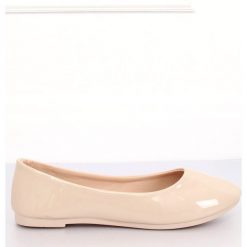 Brązowe Baleriny damskie beżowe JX76P Beige. Pomarańczowe baleriny damskie ButyModne, bez wzorów, ze skóry ekologicznej, klasyczne, bez obcasa. W wyprzedaży za 69,00 zł.