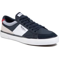 Tenisówki PEPE JEANS - Kenton Sport PMS30601 Navy 595. Niebieskie trampki męskie Pepe Jeans, bez wzorów, z jeansu, sportowe, bez zapięcia. W wyprzedaży za 179,00 zł.