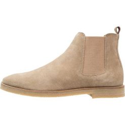 Botki męskie: Walk London HORNCHURCH CHELSEA Botki stone
