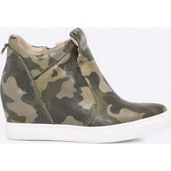 Buty sportowe damskie: CheBello – Buty