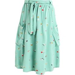 Spódniczki trapezowe: Soaked in Luxury KAROLINE SKIRT Spódnica trapezowa cameo green