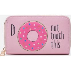 Portfel z donutem - Wielobarwny. Portfele damskie House, bez wzorów. Za 29,99 zł.
