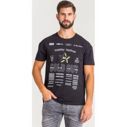 T-SHIRT Ice Play. Czarne t-shirty męskie s, z nadrukiem, z elastanu, z okrągłym kołnierzem. Za 129,50 zł.