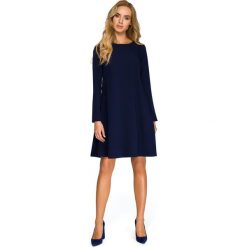Sukienka rozkloszowana - granatowa. Sukienki dziewczęce Style, bez wzorów, z elastanu, eleganckie, bez rękawów, rozkloszowane. W wyprzedaży za 170,00 zł.
