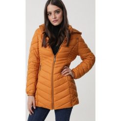 Żółta Kurtka Myuna. Żółte kurtki damskie Born2be, na zimę, xl, bez wzorów, z polaru, długie. Za 189,99 zł.