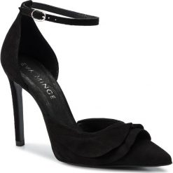 Szpilki EVA MINGE - EM-10-05-000083 801. Czarne półbuty damskie Eva Minge, z aplikacjami, ze skóry, eleganckie, bez obcasa, na obcasie, bez zapięcia. W wyprzedaży za 209,00 zł.