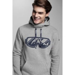 Bluza męska Kamil Stoch Collection BLM503 - szary melanż. Szare bluzy męskie 4f, m, bez wzorów, z dzianiny, z kapturem, bez rękawów, z kapturem. W wyprzedaży za 149,99 zł.