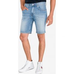 Tommy Hilfiger Brooklyn Szorty Niebieski. Niebieskie spodenki i szorty męskie TOMMY HILFIGER, bez wzorów, z elastanu. Za 430,95 zł.
