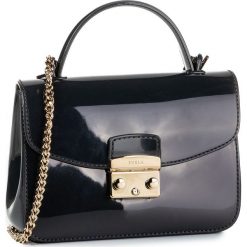 Torebka FURLA - Candy 1032572 B BOC3 PL0 Asfalto g. Szare torebki klasyczne damskie Furla, bez wzorów, z tworzywa sztucznego, klasyczne, bez dodatków. Za 689,00 zł.