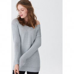 Sweter o metalicznym połysku - Srebrny. Szare bez kategorii House, s. Za 89,99 zł.