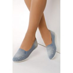 Błękitne Baleriny Zander. Niebieskie baleriny damskie Multu, bez wzorów, bez obcasa. Za 29,99 zł.
