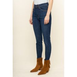 Jeansy Super Skinny Fit Levi's® Mile 22791-0116. Niebieskie jeansy damskie s. W wyprzedaży za 329,00 zł.