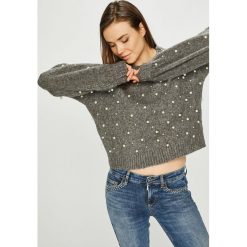 Silvian Heach - Sweter. Szare swetry klasyczne damskie marki Silvian Heach, na co dzień, m, z dzianiny, casualowe, z włoskim kołnierzykiem, z długim rękawem, dopasowane. W wyprzedaży za 479,90 zł.
