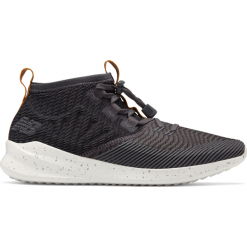 New Balance MSRMCGY. Czarne buty męskie do biegania marki New Balance, z materiału. Za 399,99 zł.
