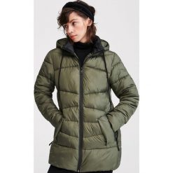 Ocieplana kurtka - Khaki. Brązowe kurtki damskie Reserved, bez wzorów, bez kaptura. Za 199,99 zł.