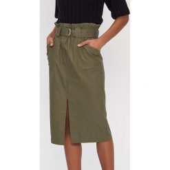 Spódnica midi z paskiem - Khaki. Brązowe spódniczki damskie House, s, bez wzorów, midi. Za 89,99 zł.