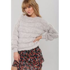 Beżowy Sweter Linnton. Brązowe swetry damskie Renee, s, z aplikacjami, z jeansu, casualowe, bez rękawów, bez kaptura. Za 79,99 zł.