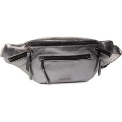 Saszetka nerka KARL LAGERFELD - 201W3040 Gunmetal. Szare nerki damskie KARL LAGERFELD, bez wzorów, ze skóry ekologicznej, młodzieżowe, bez dodatków. W wyprzedaży za 909,00 zł.