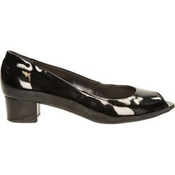 CZÓŁENKA KABAŁA 70-03/2. Czarne buty ślubne damskie Casu, na koturnie. Za 239,99 zł.