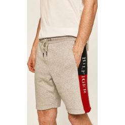 Tommy Hilfiger - Szorty. Niebieskie spodenki i szorty męskie TOMMY HILFIGER, s, z nadrukiem, z bawełny, casualowe. Za 399,90 zł.