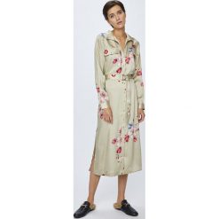 Pepe Jeans - Sukienka Auro. Szare długie sukienki marki Pepe Jeans, na co dzień, l, w paski, z jeansu, casualowe, z długim rękawem, proste. Za 439,90 zł.