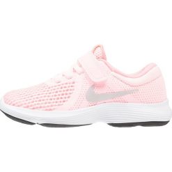 Nike Performance REVOLUTION 4 Obuwie do biegania treningowe arctic punch/metallic silver/sunset pulse. Czerwone buty do biegania damskie Nike Performance, z materiału. Za 149,00 zł.