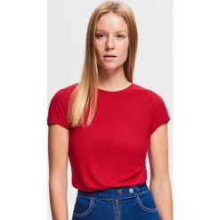 Gładki T-shirt - Czerwony. Czerwone t-shirty damskie Reserved, s, bez wzorów, bez kołnierzyka. Za 59,99 zł.