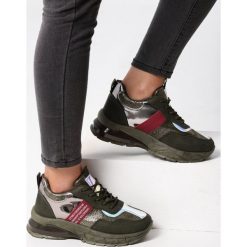 Zielone Sneakersy Orion. Zielone sneakersy damskie Born2be, z nubiku. Za 99,99 zł.