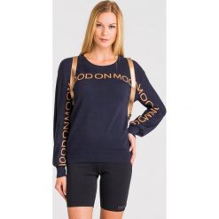 SWETER PATRIZIA PEPE. Niebieskie swetry damskie Patrizia Pepe, xs, z aplikacjami, z wełny, bez rękawów, bez kaptura. Za 473,40 zł.