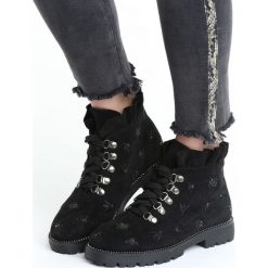 Czarne Botki Vintage Ellese. Czarne botki damskie na obcasie Born2be, vintage. Za 119,99 zł.