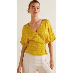 Mango - Bluzka Tokyo. Żółte bluzki damskie marki Mango, s, z poliesteru, eleganckie. W wyprzedaży za 49,90 zł.