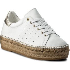 Espadryle EVA MINGE - Gandia 3E 18MC1372338ES 102. Białe espadryle damskie Eva Minge, bez wzorów, ze skóry ekologicznej, bez obcasa, na koturnie. W wyprzedaży za 319,00 zł.