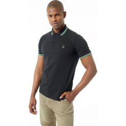 Koszulka polo w kolorze czarnym. Czarne koszulki męskie Jimmy Sanders, xl, z haftami, bez rękawów. W wyprzedaży za 79,95 zł.