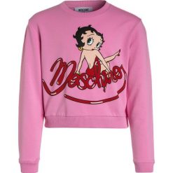 MOSCHINO Bluza rosa pop. Czerwone bluzy chłopięce marki MOSCHINO, z bawełny. Za 289,00 zł.