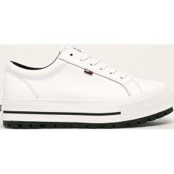 Tommy Jeans - Buty. Białe buty sportowe damskie Tommy Jeans, bez wzorów, z jeansu, sportowe. Za 429,90 zł.