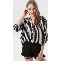 Czarna Bluzka Aroapise. Czarne bluzki damskie Born2be, xl, bez wzorów, bez kołnierzyka, bez rękawów. W wyprzedaży za 59,99 zł.