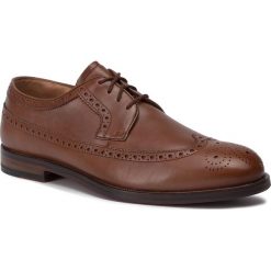 Półbuty CLARKS - Coling Limit 261420817 British Tan. Pomarańczowe buty wizytowe męskie Clarks, bez wzorów, ze skóry, eleganckie, bez zapięcia. W wyprzedaży za 379,00 zł.