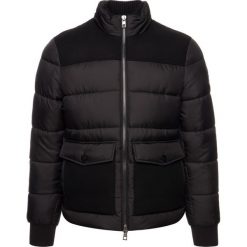 Kurtka puchowa MICHAEL Michael Kors Fall 2 CF92EAS4LH. Czarne kurtki męskie MICHAEL Michael Kors, m, bez wzorów, z poliesteru, bez kaptura. W wyprzedaży za 789,00 zł.