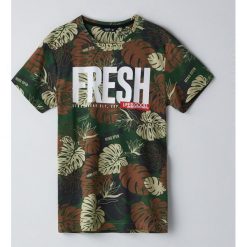 Koszulka z motywem roślinnym - Khaki. Brązowe koszulki męskie Cropp, s, bez wzorów, bez kołnierzyka, bez rękawów. Za 49,99 zł.