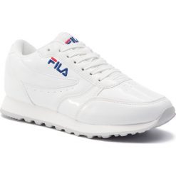 Sneakersy FILA - Orbit F Low Wmn 1010454.1FG White. Białe półbuty damskie Fila, na co dzień, bez wzorów, ze skóry ekologicznej, bez obcasa, na płaskiej podeszwie, bez zapięcia. Za 259,00 zł.