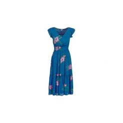 Sukienki długie Pepe jeans MOIRA. Niebieskie sukienki damskie Pepe Jeans, s, bez wzorów, z jeansu, bez kołnierzyka, bez rękawów, długie. Za 399,00 zł.
