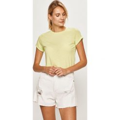 Brave Soul - T-shirt. Zielone bluzki damskie Brave Soul, s, bez wzorów, z bawełny, z okrągłym kołnierzem. Za 39,90 zł.
