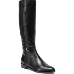 Oficerki EMPORIO ARMANI - X3O183 XF388 00002 Black. Czarne kozaki damskie Emporio Armani, ze skóry ekologicznej, bez obcasa, na obcasie, bez zapięcia. Za 1679,00 zł.