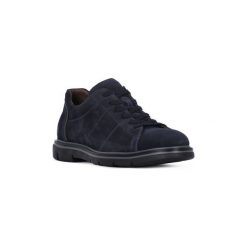 Buty Nero Giardini MP NERO GIARDINI CAMOSCIO COLORADO. Czarne trampki męskie marki Nero Giardini MP, bez wzorów, bez zapięcia. Za 332,91 zł.