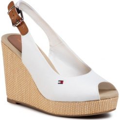 Espadryle TOMMY HILFIGER - Iconic Elena Sling Back Wedge FW0FW04789 Ivory YBI. Białe espadryle damskie TOMMY HILFIGER, bez wzorów, ze skóry, bez obcasa, na obcasie. W wyprzedaży za 229,00 zł.