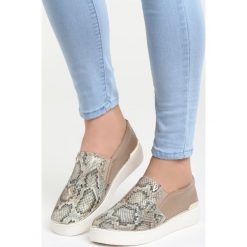 Beżowe Slip On Luis. Brązowe trampki damskie slip on marki Born2be, z motywem zwierzęcym, ze skóry. Za 49,99 zł.